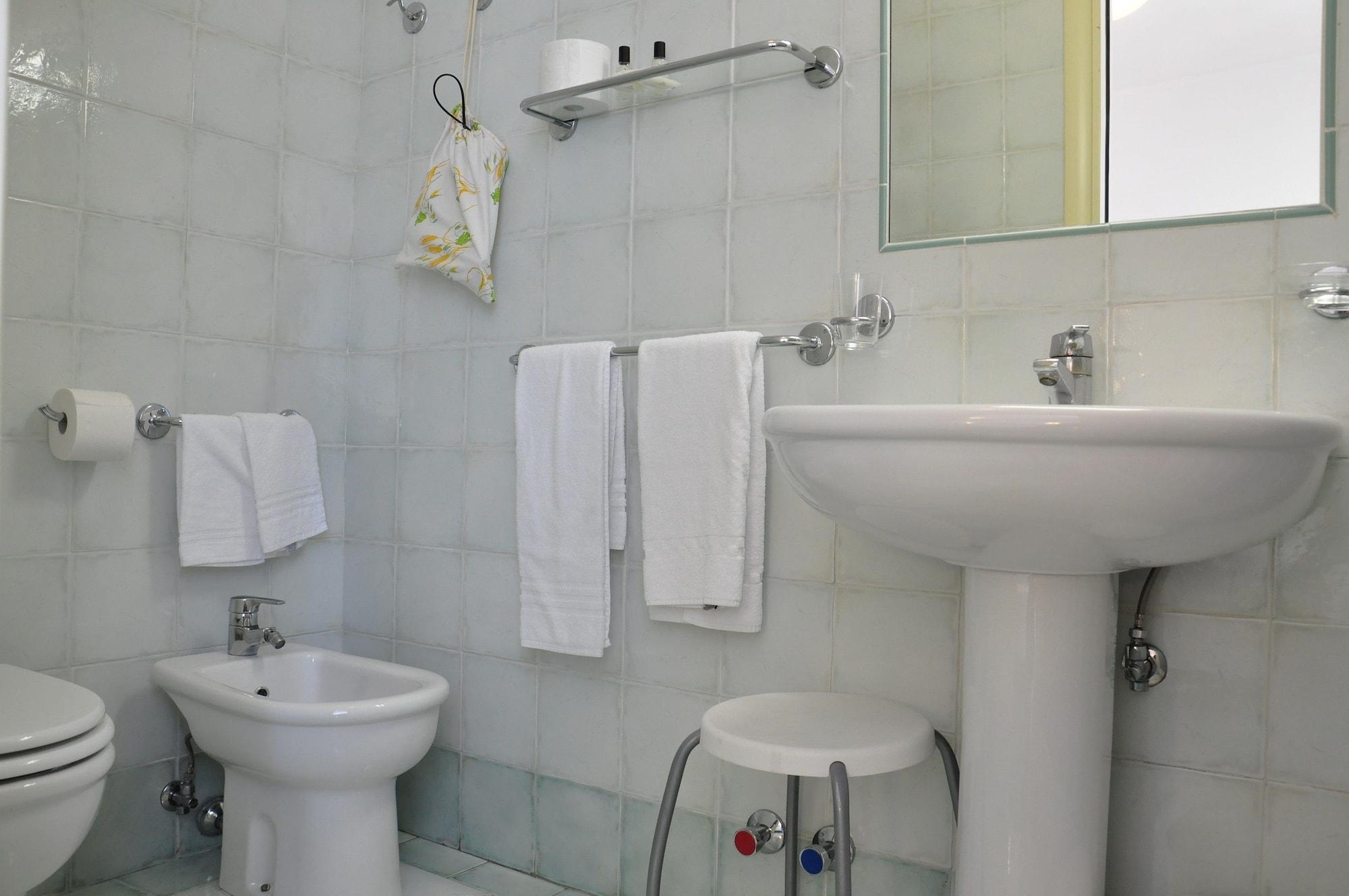 Hotel La Marticana イスキア島 エクステリア 写真