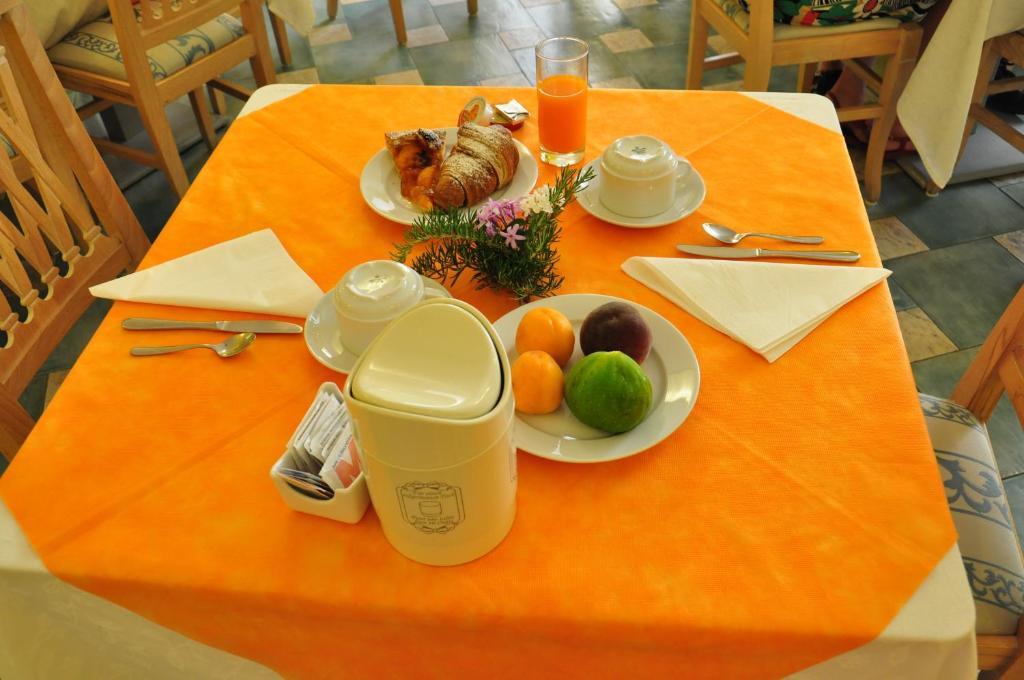 Hotel La Marticana イスキア島 エクステリア 写真