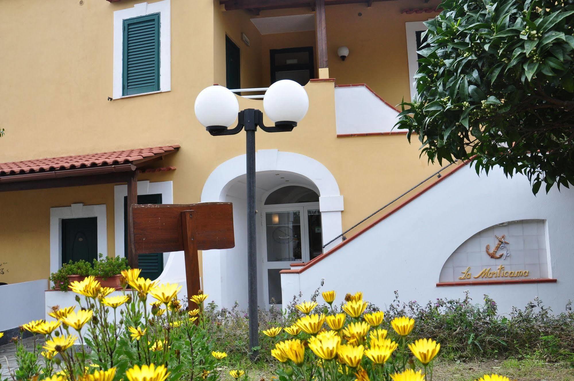 Hotel La Marticana イスキア島 エクステリア 写真